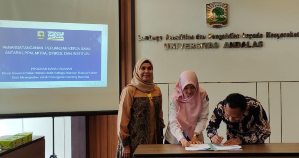 LPPM UNAND Tandatangani PKS dengan CV Ghaffar Farm Bersaudara dan Kepala Dinas Kesehatan Kabupaten Lima Puluh Kota