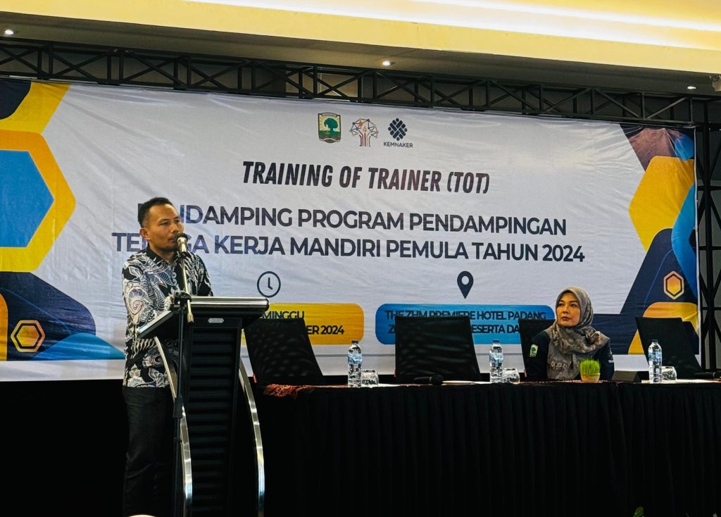 TOT Program Tenaga Kerja Mandiri Pemula (TKMP) Universitas Andalas: Membangun Wirausaha Mandiri yang Tangguh dan Berkelanjutan