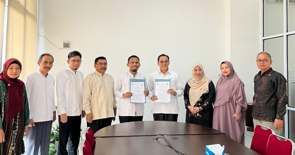 Penandatanganan PKS Antara Dinas Pendidikan dan Kebudayaan Kabupaten Padang Pariaman dengan LPPM UNAND untuk Penelitian Cagar Budaya di Nagari Lubuk Alung