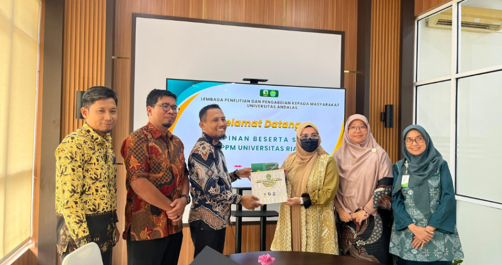 Perkuat Tali Silaturahmi dan Koordinasi, LPPM UNAND Menyambut Hangat Kunjungan Dari LPPM UNRI