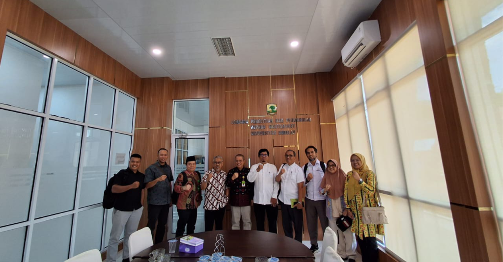 LPPM UNAND Sambut Hangat Kunjungan LPPM UNRI, Bahas Renstra Penelitian dan Pengabdian